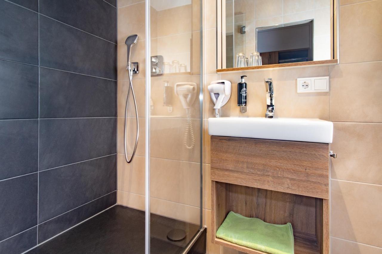 Hotel Wettiner Hof Riesa Kültér fotó