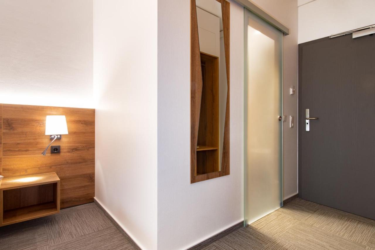 Hotel Wettiner Hof Riesa Kültér fotó