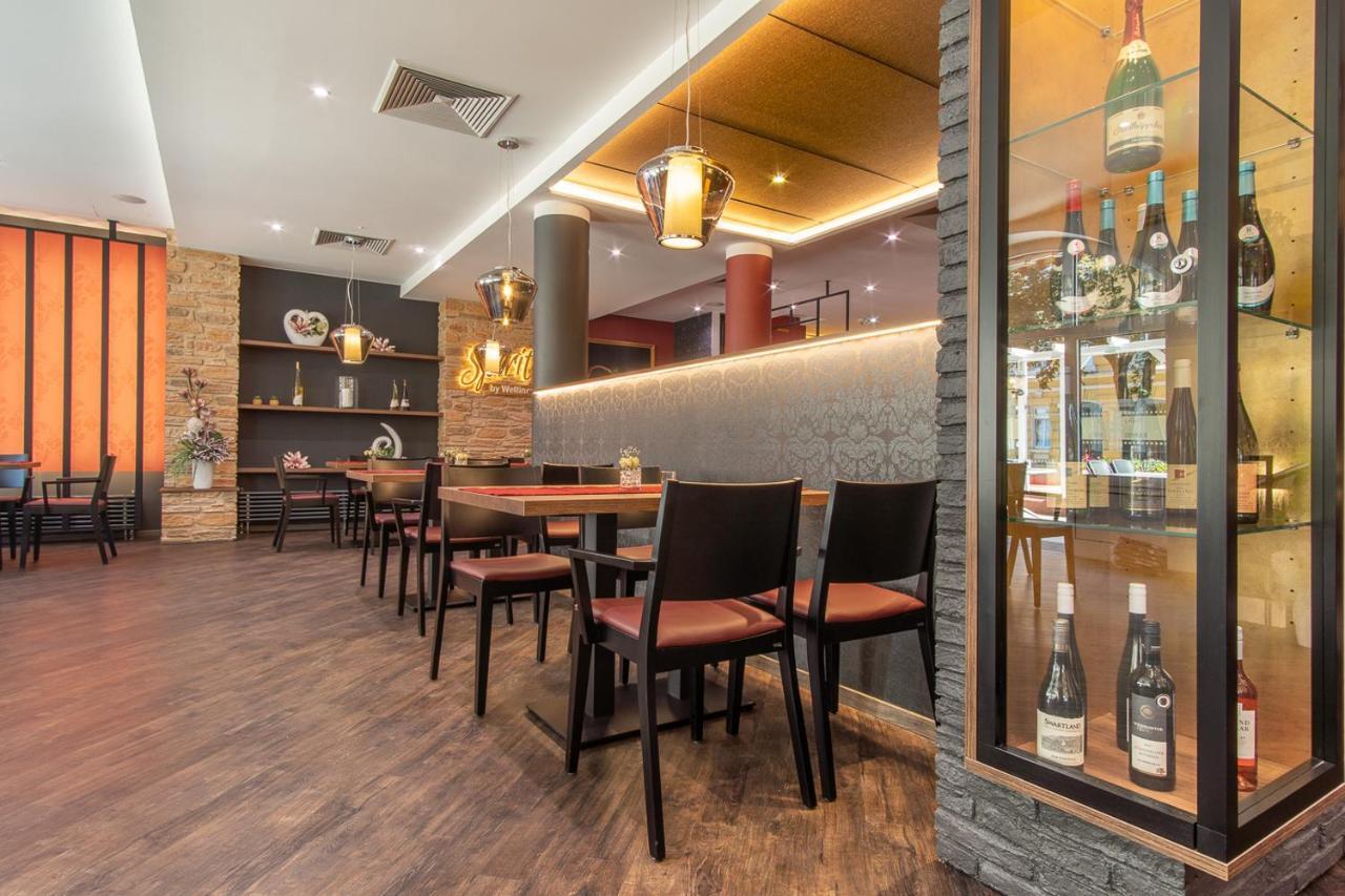 Hotel Wettiner Hof Riesa Kültér fotó