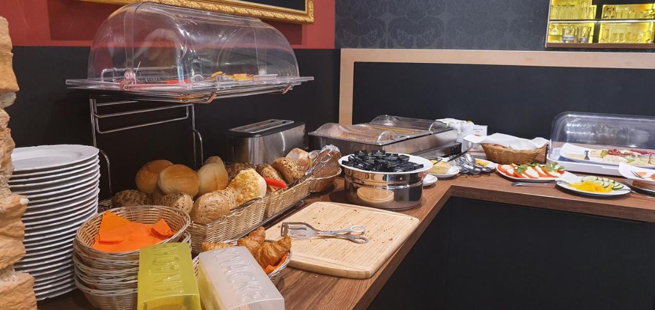 Hotel Wettiner Hof Riesa Kültér fotó